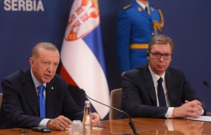 Vučić upoznao Erdogana sa stavovima Beograda