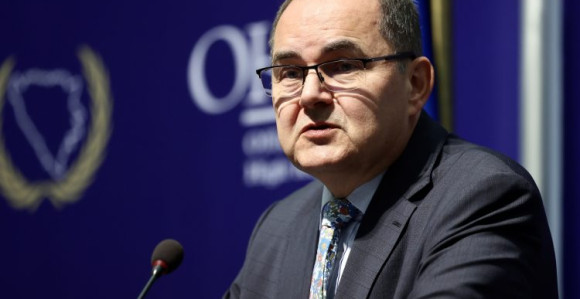 Šmit će do ponoći reagovati na Zakon o imovini u Srpskoj