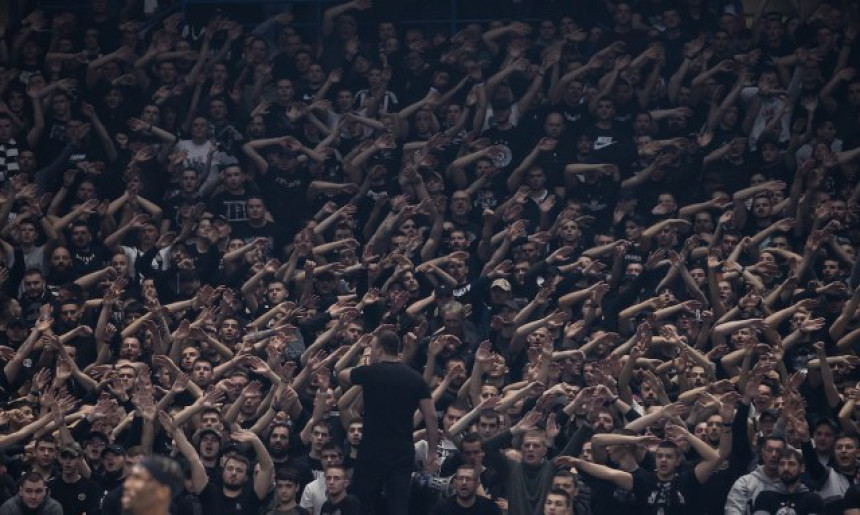 Evroliga kaznila Partizan sa 4.500 evra zbog navijača
