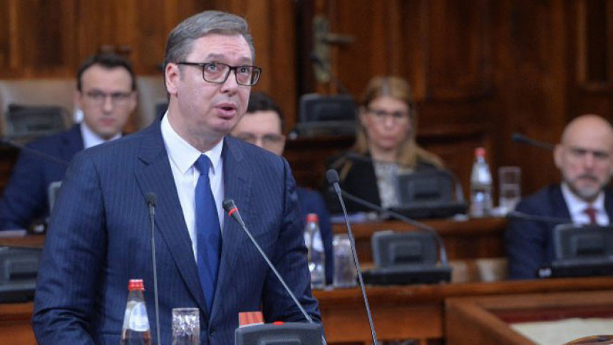 Vučić: Sve članove prijedloga, lično sam pročitao u Skupštini