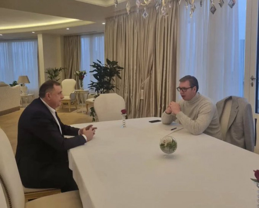 Dodik sa Vučićem o dijalogu u Briselu, ali i o projektima