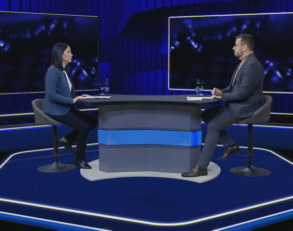 "Neću iznevjeriti narod, ne odlazim iz politike, ostajem na istom kursu"