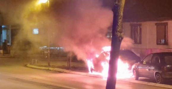 Izgorio automobil u Banjaluci, nema povrijeđenih