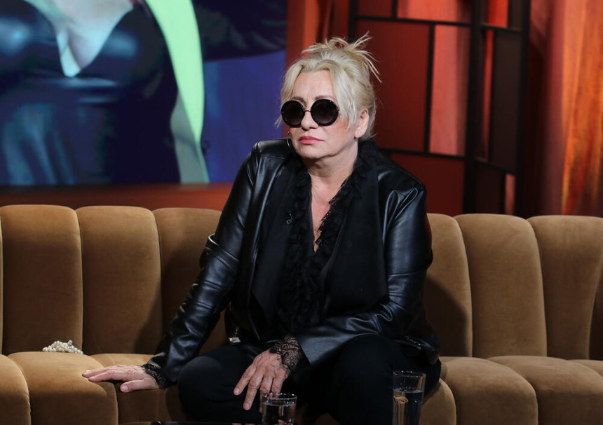 Otkazani nastupi, Vesni pogoršano zdravstveno stanje