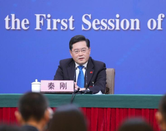 Kineski ministar inostranih poslova sa novinarima o diplomatiji