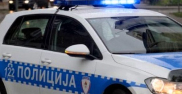 Аутомобил ударио дијете на улици у Зворнику