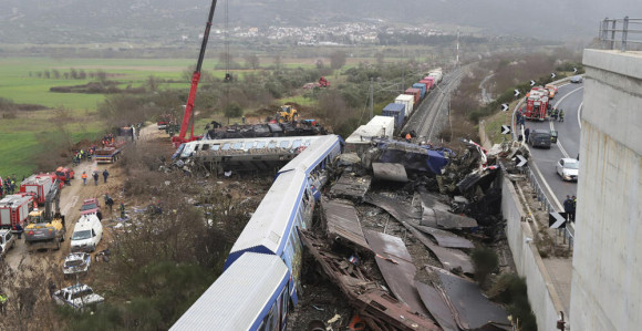 Nastavljeni neredi u Grčkoj zbog stravične nesreće