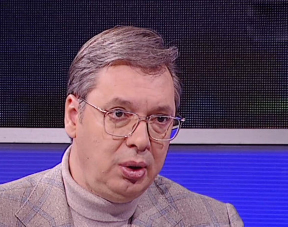 Vučić saopštio: Nema kapitulacije ni predaje Srbije