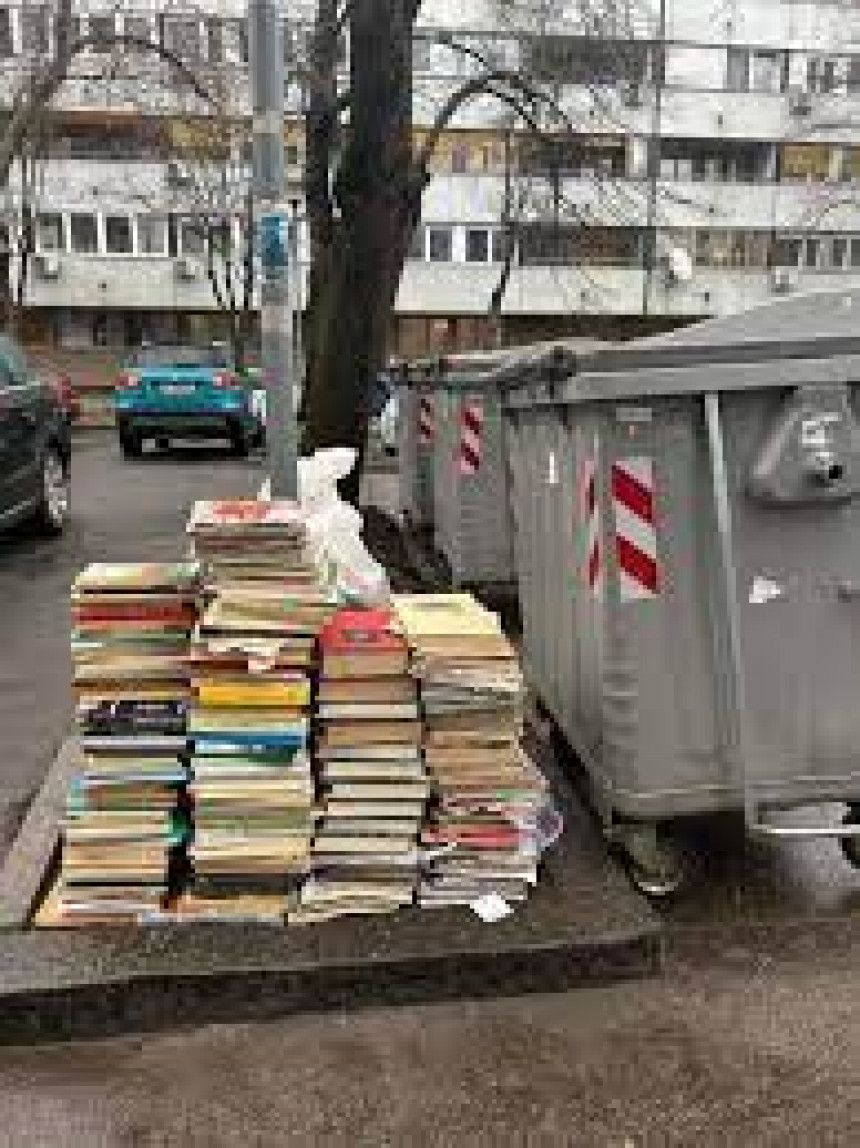 Апел: Не бацајте књиге, поклоните их библиотеци