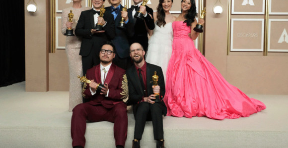 Dodjela Oskara u znaku filma "Sve u isto vrijeme"