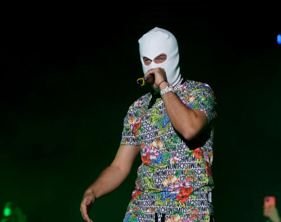 Ženi se Devito:Reper vjerio djevojku zlatnim satom!