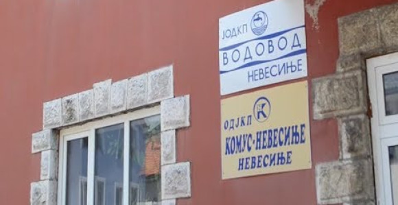 Nevesinje: Ukraden solarni panel sa zgrade "Vodovoda"