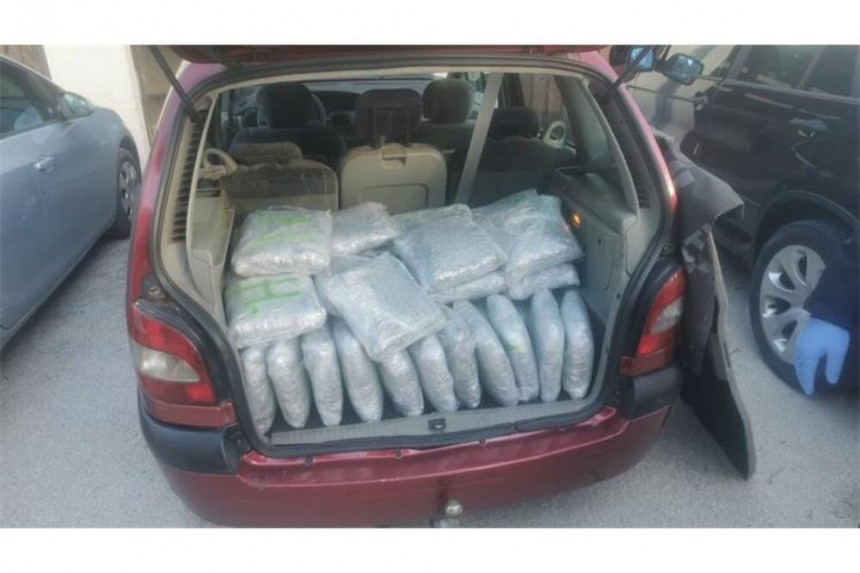 Kod Crnogorca pronađeno 55 kilograna droge