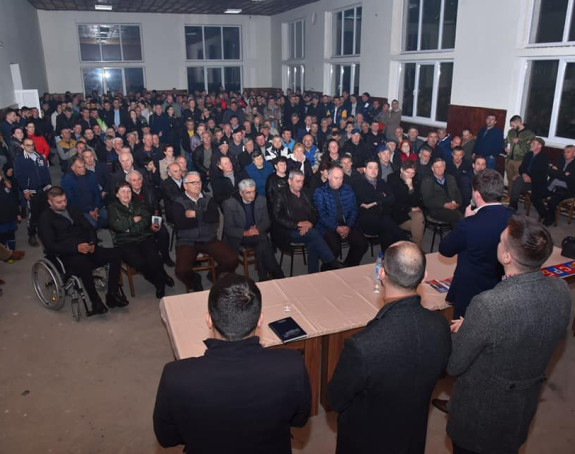 "Гласај ПРОТИВ опозива, вријеме је за чишћење!"