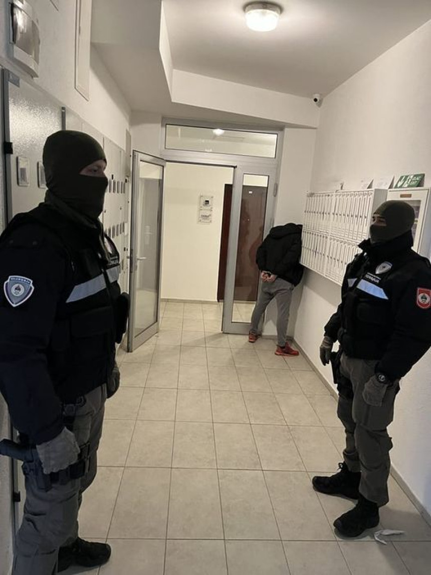 Akcija "Market": I policijska oprema pronađena