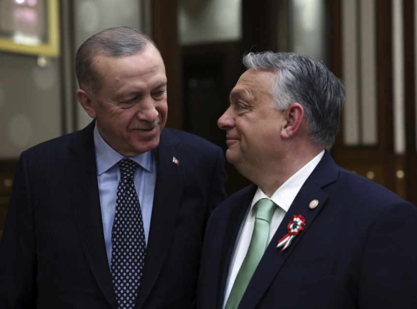 Орбан и Ердоган у Анкари: Улазак у рат није опција