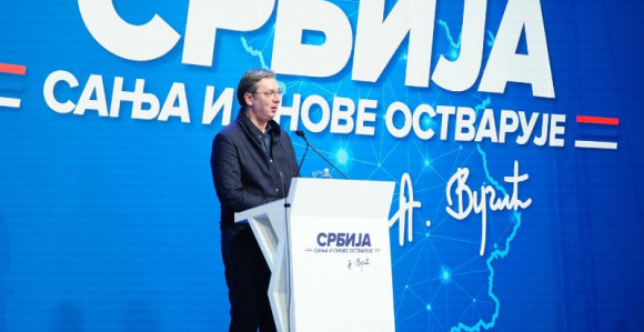 Vučić poručio: Moramo da se klonimo tuđih ratova