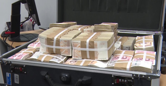 Da li će vlast uvesti porez na ekstraprofit?