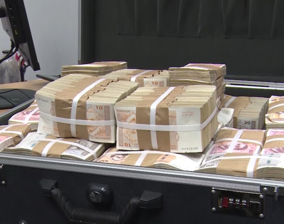 Da li će vlast uvesti porez na ekstraprofit?