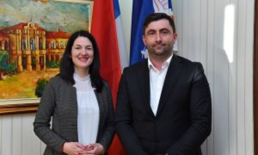 Jelena Trivić: Milorad Dodik polomio zube na Bijeljini