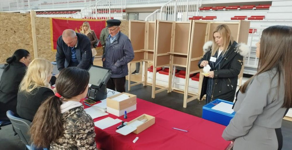 DIK CG: Do 15 časova glasalo 43,76 odsto birača