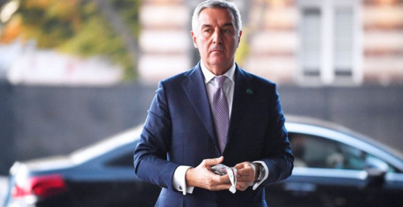 Đukanović vodi, slijedi Milatović, pa Mandić