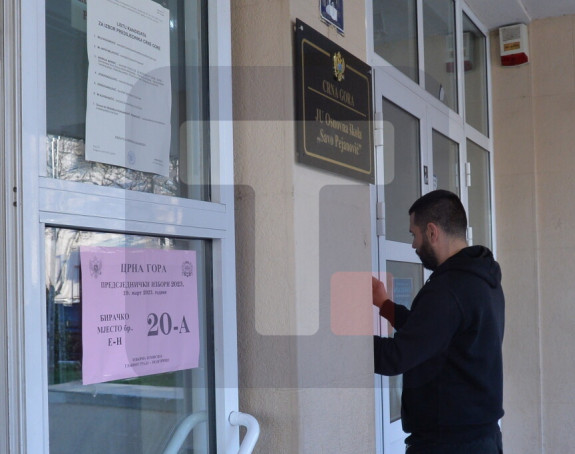 U Crnoj Gori danas izbori, bira se predsjednik države