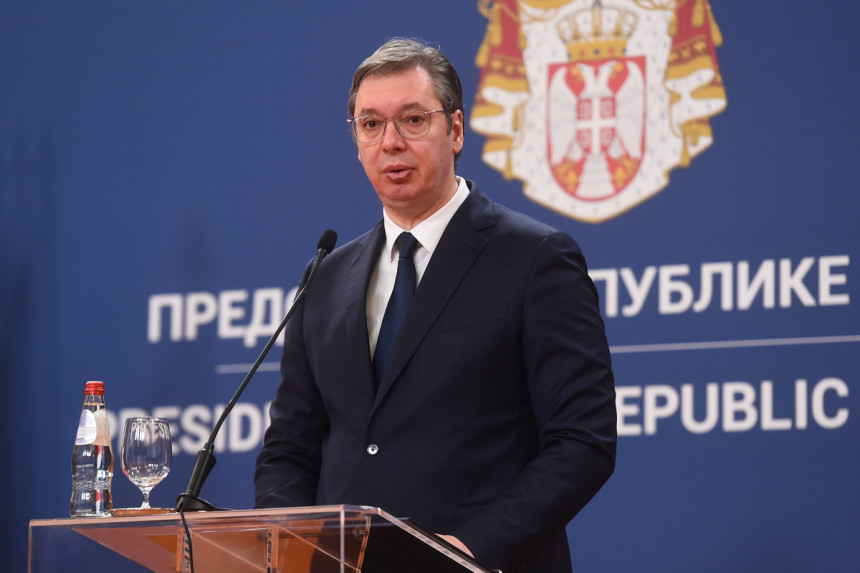 Vučić: Ne služim se trikovima za razliku od drugih