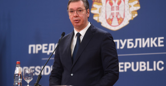 Vučić: Ne služim se trikovima za razliku od drugih