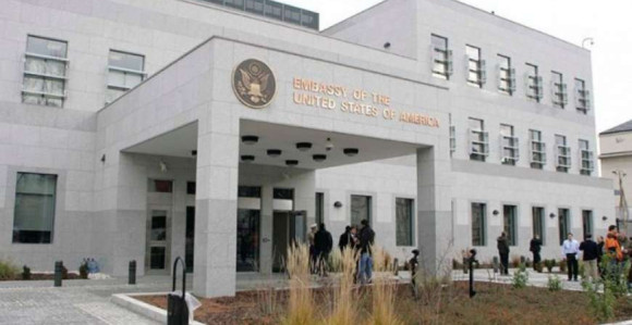 Ambasada SAD: Očajnički potezi i opasan put Dodika