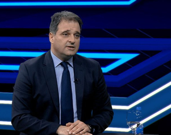 Додик да саопшти које је задње слово његовог презимена