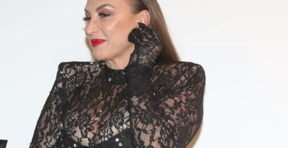 Goga Sekulić menjala silikonske implante i uradila zatezanje!