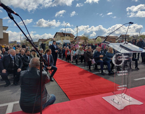 Dodik otvorio USAID projekat za izbjegle i raseljene
