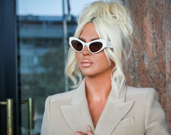 JK digla glas protiv nasilja nad ženama i djecom!