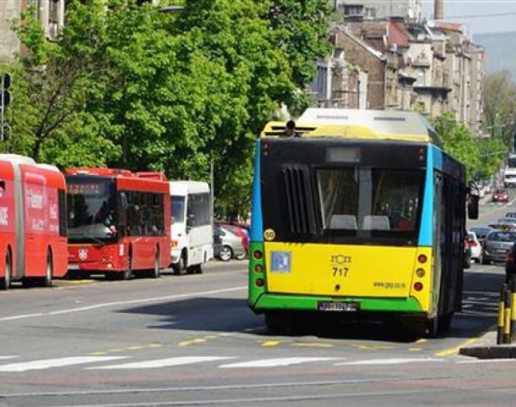 Несрећа у Београду: Возач аутобуса умро током вожње