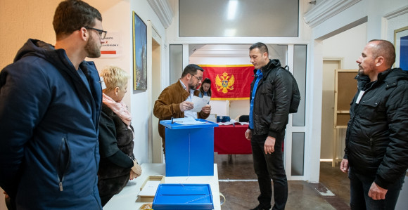 U ponoć počela izborna tišina u Crnoj Gori