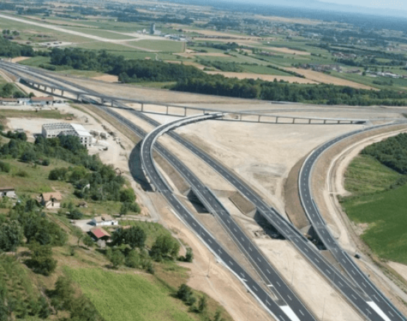 Milijarde KM od putarine. Auto-puteve grade od kredita