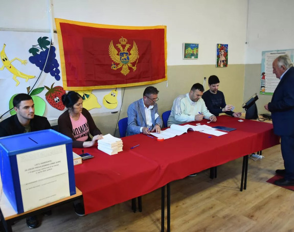 CG: Do devet sati glasalo 6,8 % ili oko 36.750 birača