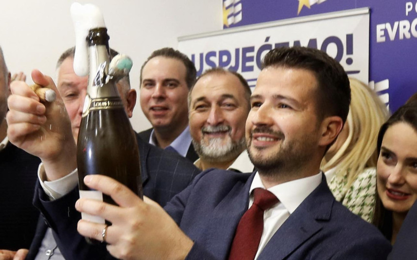 Pogledajte šta predsjednik CG ima od imovine
