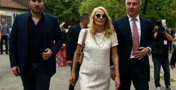 Porodica Đukanović za godinu zaradila 27 miliona evra