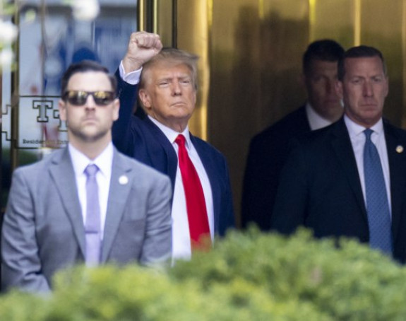 Bivši predsjednik Amerike Donald Tramp uhapšen