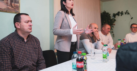 Narodni front Jelene Trivić dobija masovnost