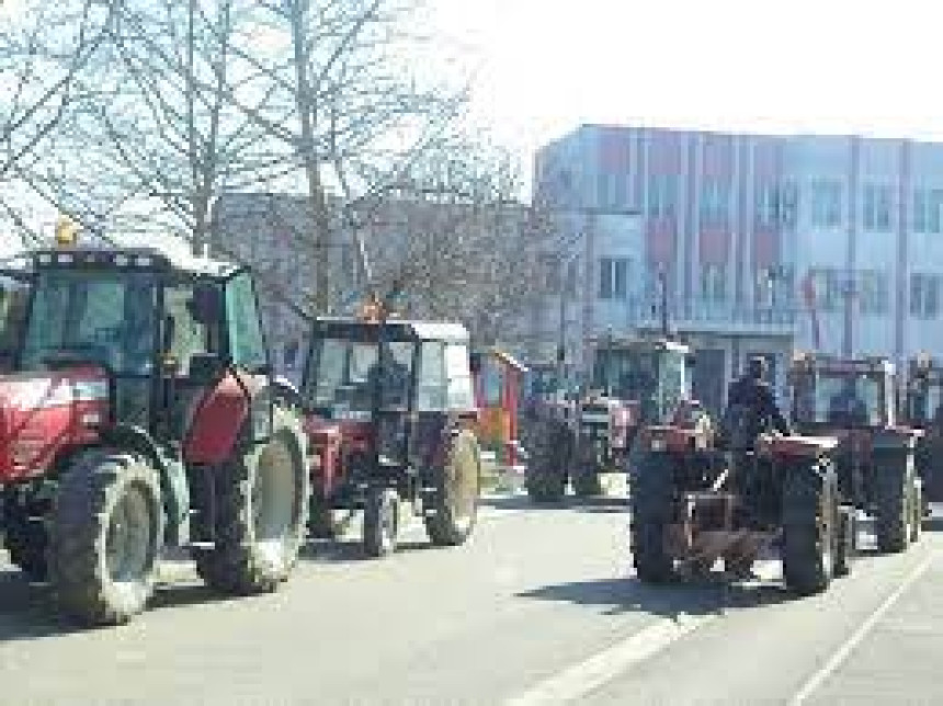 Nema više čekanja: Poljoprivrednici izlaze na ulice