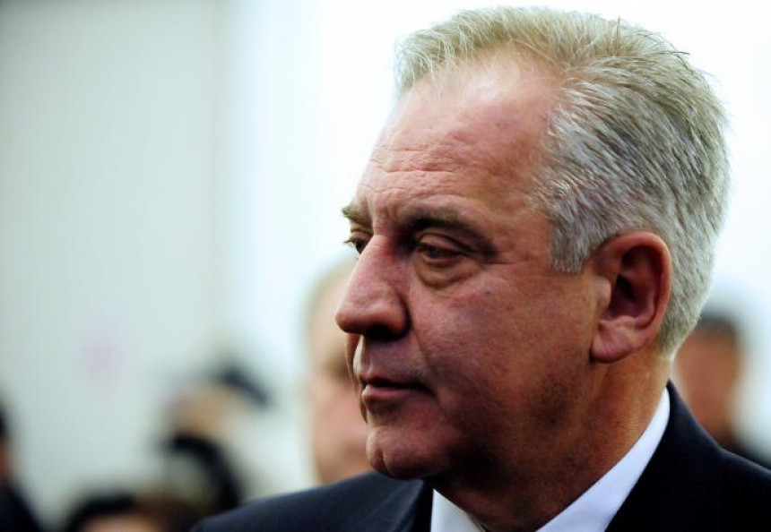 Država prodaje umjetnička djela bivšeg premijera