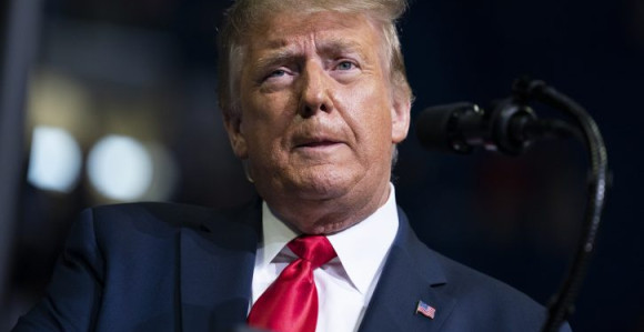 Trampu nakon optužnice skočila popularnost