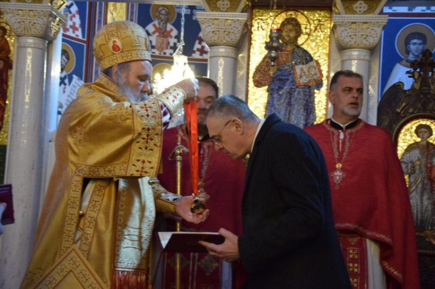 Српска православна црква одликовала Милана Миличевића