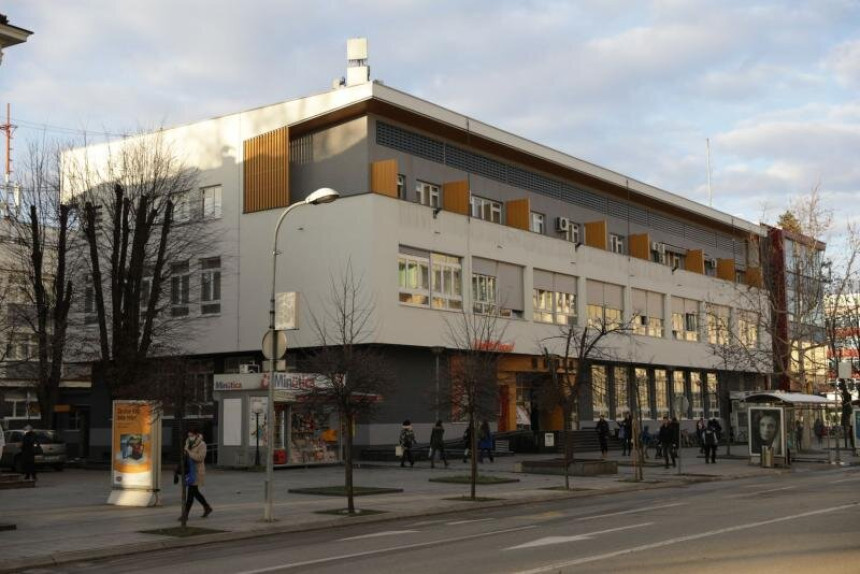 Фирме блиске породици Додик: Поште РС дале 4,1 милион КМ за АТВ, Проинтер и Редбоx медиа