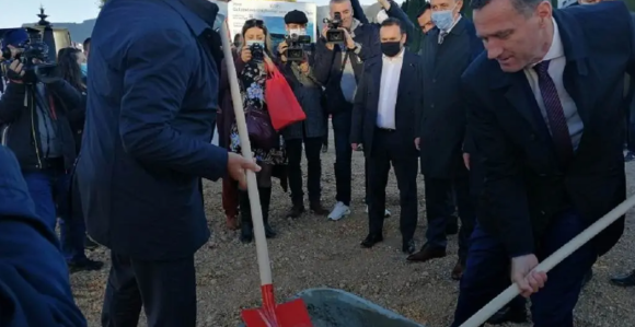 Potrošeno pola miliona maraka, radovi nisu gotovi