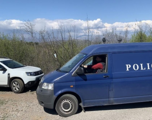 PG: U mladića ispalili tri hica pa ga zapalili