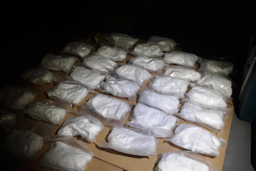 Droga namijenjena za EU: Zaplijenjeno 700 kg kokaina
